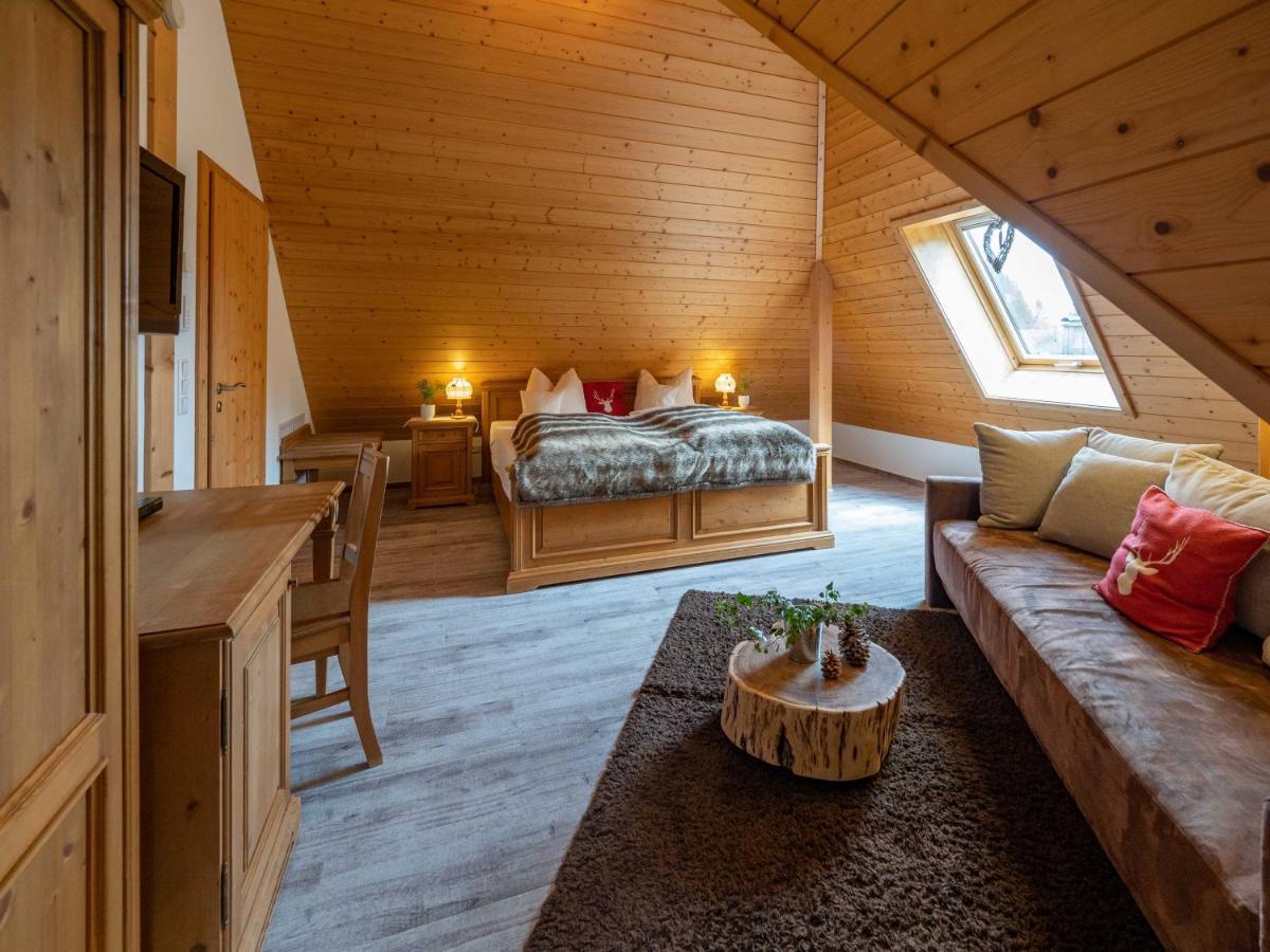 Holiday Apartements By Hotel Gruener Baum Feldberg Feldberg  Eksteriør bilde